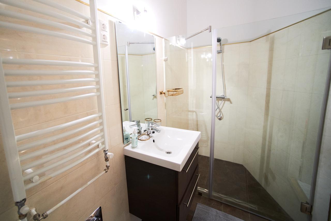 New York Palace View Apartment Budapest Exterior photo